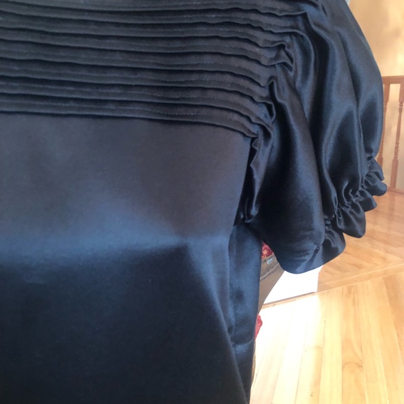 Top - Picture 3 of 5